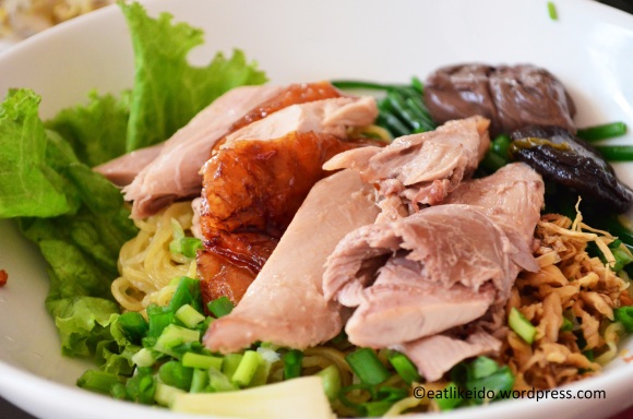 Dry noodle with roast duck
